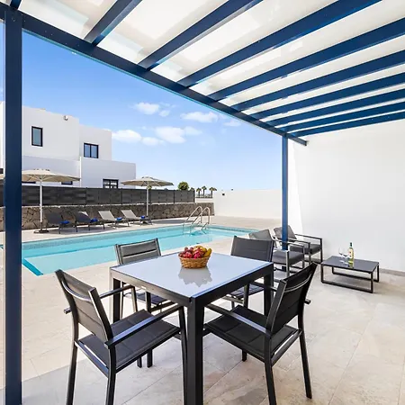 Вилла Lanzarote Volcan 7 *