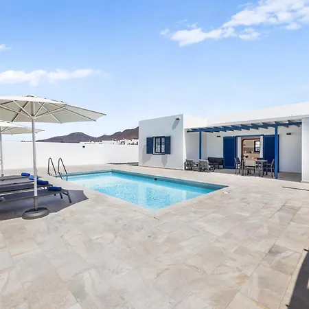 Lanzarote Volcan 7 Вилла Коста Бланка