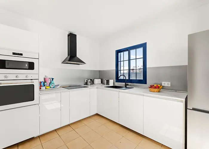 فيلة Lanzarote Volcan 7 بلايا بلانكا